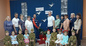 Прошёл праздник день победы Прошёл праздник день победы.